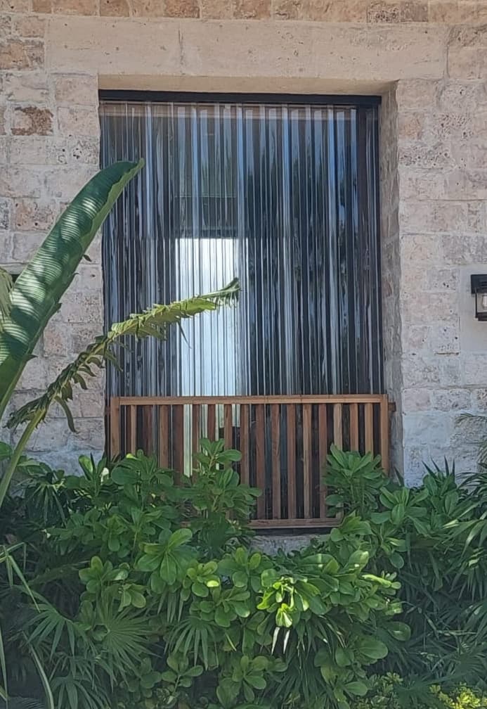Paneles de Lexan transparente instalados